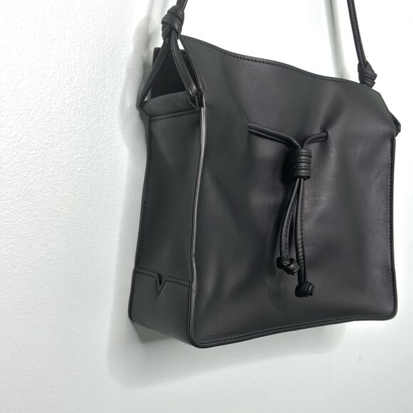 Von Holzhausen Shopper Crossbody Tote Technik Leather Black Small - Picture 9 of 14